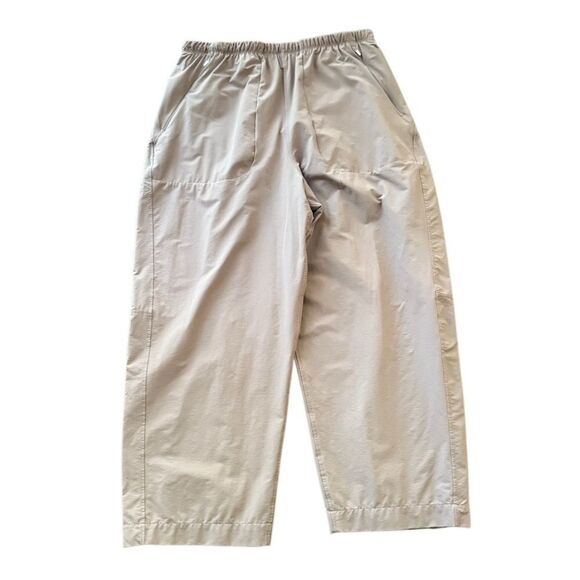 Lululemon Lightweight Mid-Rise Barrel-Leg Cropped Pant Taupetastic 10 - Picture 3 of 9